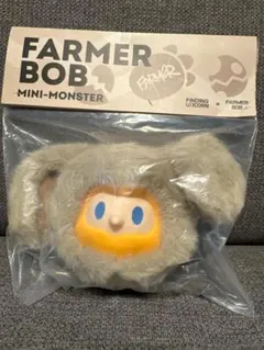 FARMER BOB ✖️ KFC ぬいぐるみ ペンダント - メルカリ