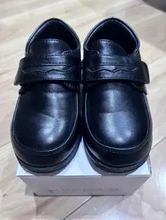 petit main ブラック フォーマルシューズ 18.0cm