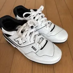 New Balance 550 ホワイト/ブラック スニーカー