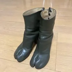 Maison Margiela 足袋ブーツ カーキのサムネイル
