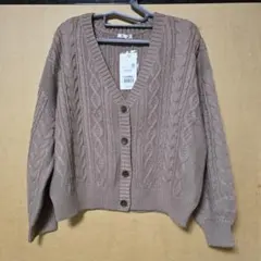 ハニーズ ケーブル編Vネックカーデ