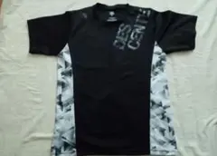 DESCENTE メンズ Tシャツ ブラック　サイズＳのサムネイル