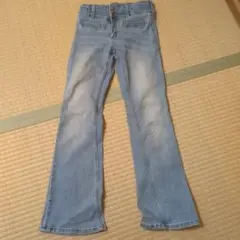 Item thumbnail for item 7099b7a1-ea18-4ff2-bd0f-646a183db72d