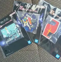 一番くじ ガンダム シールド カラビナ　マグネット　3つセットのサムネイル