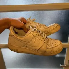 NIKE AIR FORCE 1 ホワイト スニーカー