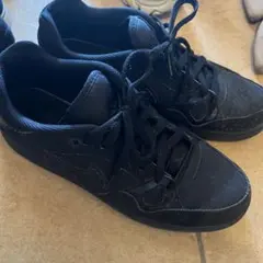 Nike ブラック スニーカー