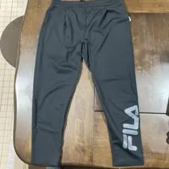 FILA黒色ジャージ下