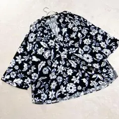 ZARA ザラ トップス カットソー 花柄 ボタニカル柄 ブラック 【M】