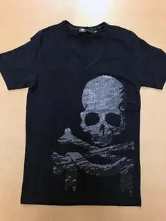 スカル スタッズ Vネック Tシャツ ブラック L - メルカリ