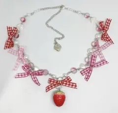 ハンドメイド　ネックレス ストロベリー 苺