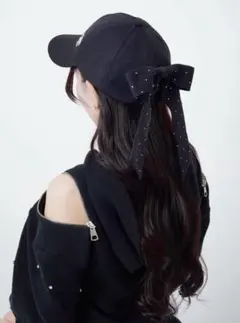 pium リボン付きブラックキャップ バックリボンサテンキャップ - メルカリ