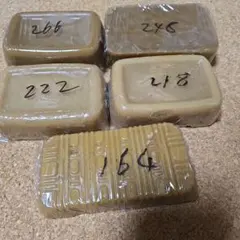 天然みつろう 蜜蝋 ブロック 5個セット（計約1.1kg）のサムネイル