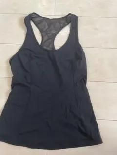 ルルレモン　タンクトップ
