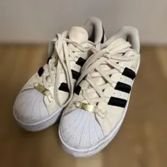 adidas SUPERSTAR 厚底スニーカー クリーム/ブラック