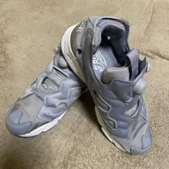 Reebok インスタポンプ フューリー グレー