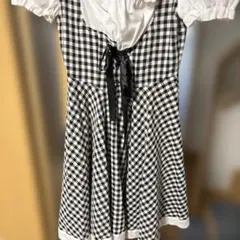 ［人気デザイン］黒と白のチェック柄半袖ミニワンピース