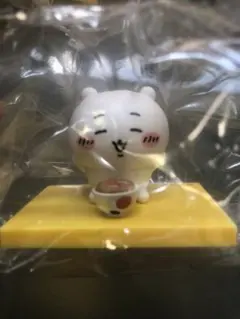 ちいかわフィギュア　ちいかわ　松屋鬼辛カレー付属フィギュア