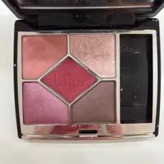 Dior サンククルールクチュール アイシャドウ 879 ルージュトラファルガー