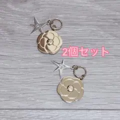 ★☆★CHANEL★2025ホリデー★チャーム★カメリア2個セット★☆★