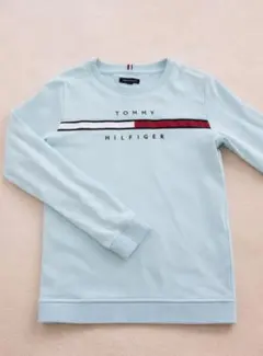 TOMMY HILFIGER 水色 長袖トレーナー(12-14サイズ)のサムネイル
