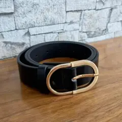 ブラックレザーオーバルバックルベルト