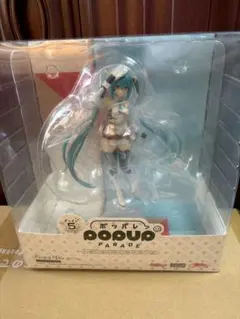 POP UP Racing Miku 2023 Ver. 初音ミク フィギュア