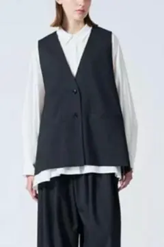 美品⭐️mizuiro-ind ディープVネックワイドベスト　ネイビー