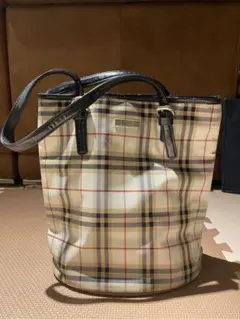 Burberry チェック柄 PVC ショルダーバッグ
