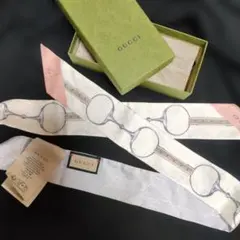 GUCCI GGパターンスカーフ (バンドー)箱付き - メルカリ
