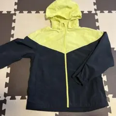 美品☆GU ウィンドブレーカー 150