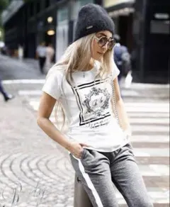 Rady即完売♡ホテルシリーズオフショルTシャツ 新品 ♡Rady ホテルシリーズ Tシャツ ブラックxホワイト 訳あり - メルカリ