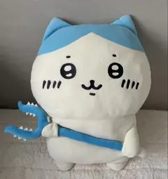 ちいかわ　ハチワレ　討伐棒をもった特大ぬいぐるみ