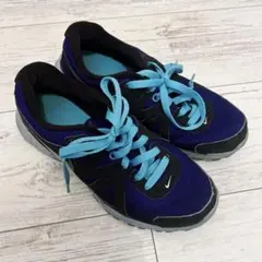 NIKE スニーカー　24cm ナイキ　レディースのサムネイル