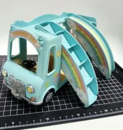 シルバニア幼稚園バス