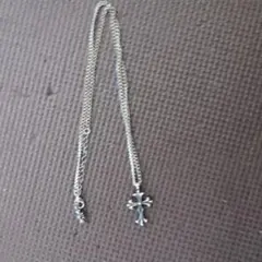 十字架ネックレス