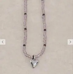 ビーズ ハート型チャーム ネックレス