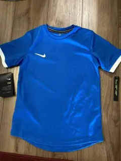 Nike DRI-FIT 青 Tシャツ Sサイズ