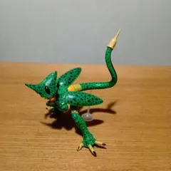 ドラゴンボール　フィギュア　HG セル　第1形態