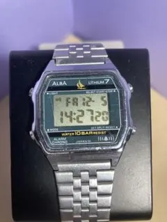 デジタル腕時計 腕時計