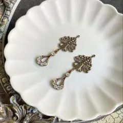 Item thumbnail for item 72659c9e-f085-4fcb-9b97-8c2959b96d4a