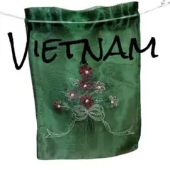 アジアン雑貨　かわいい花刺繍入り　キラキラ巾着袋　グリーン　インテリアにも◎