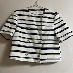 ZARA ゴールドボタン ボーダー ノーカラージャケットのサムネイル
