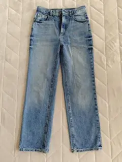 ライトブルーストレートデニム ハイウエスト