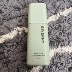 GIVERNY 密着カバーファンデーション 01NW アイシーのサムネイル