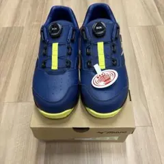 New Balance 安全靴 ネイビー/イエロー - メルカリ