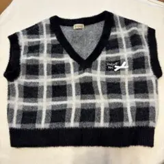 Item thumbnail for item 321b71b3-90fc-4e40-bd1a-a677688b989a