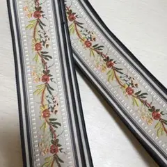 Item thumbnail for item 2484ec87-4aa8-47ba-b235-d4cf69b10d7e