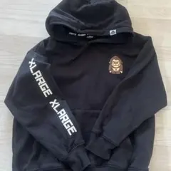 XLARGE キッズ パーカー ブラック 130