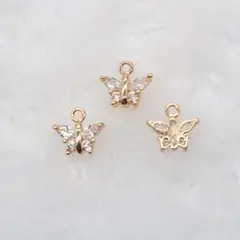 【2個】高品質 14KGFチャーム ハンドメイド アクセサリーパーツ ミニ 蝶