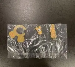 twiceガチャガチャ　lovelys アクリルカラビナ　ジヒョ